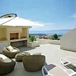 Apartment Lux