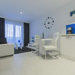 Lux * Makarska
