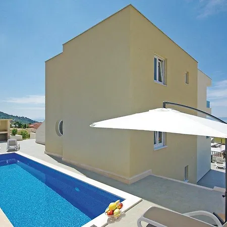 Apartment Lux