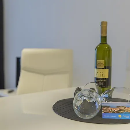 Apartment Lux Makarska
